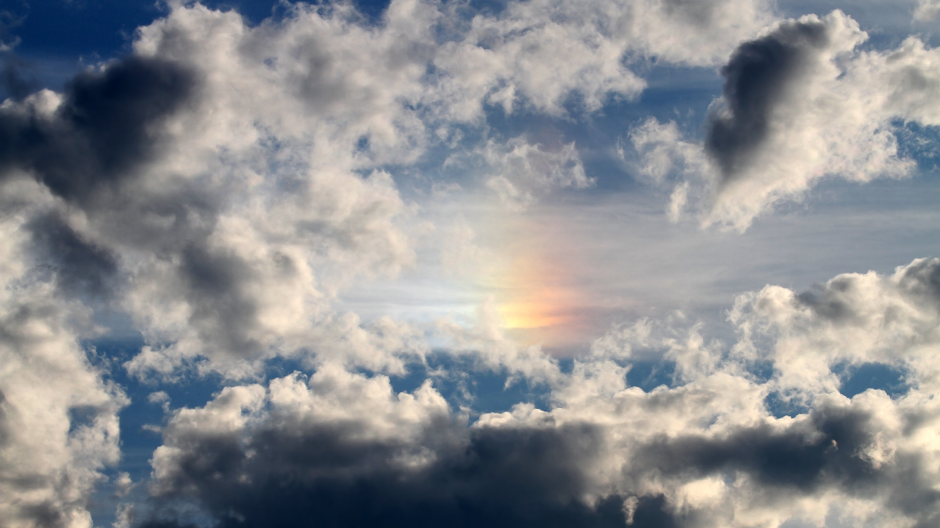 中国女排发布全新战袍设计，中国女排发布全新战袍设计者是谁