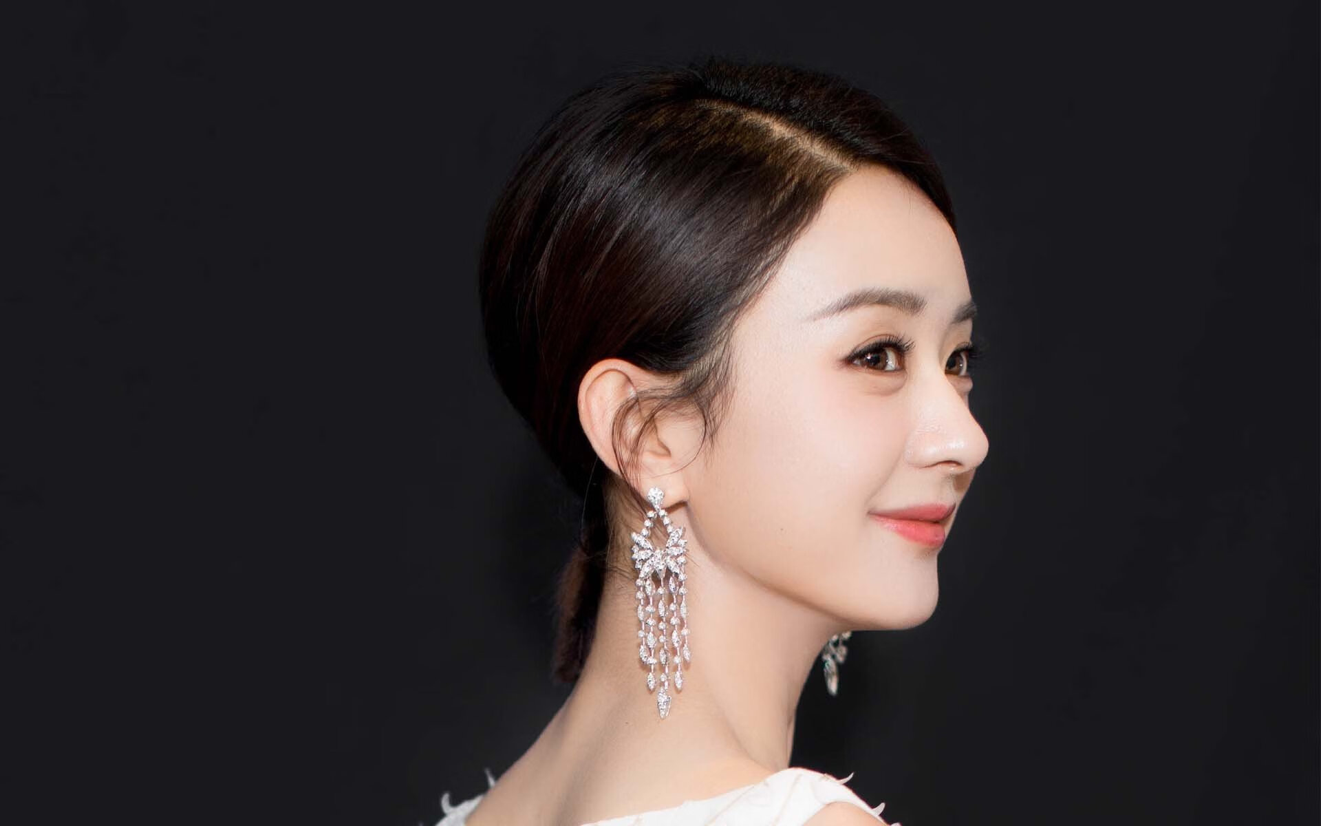 Leyu Sport登录入口-国际足球界推动“绿色氛围”，比赛用水和电实现可循环使用